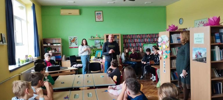 Čitanje pod prstima – susret učenika s Brailleovim pismom